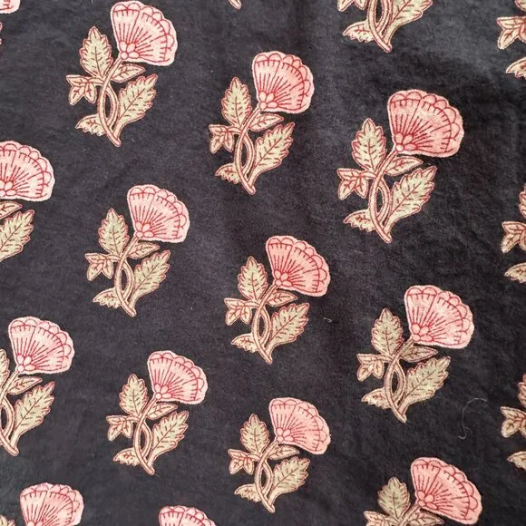 Pink Chicken Ava Top in Navy Floral Drop - Picture 4 of 8